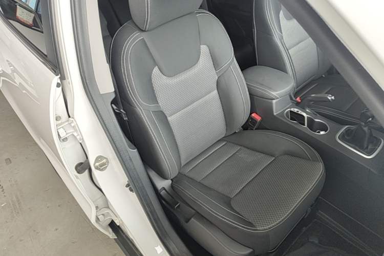 Used Geely Auto Vision X6 2020 1.4T Manual Comfort Model Right Front Seat