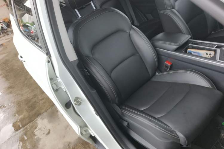 Used Geely Auto Vision X6 2020 1.4T CVT Luxury Edition Right Front Seat