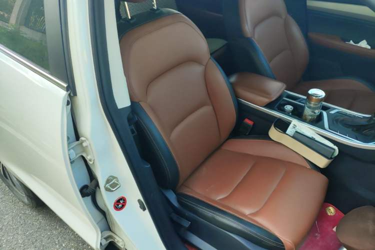 Used Geely Auto Vision X6 2020 1.4T CVT Luxury Edition Right Front Seat