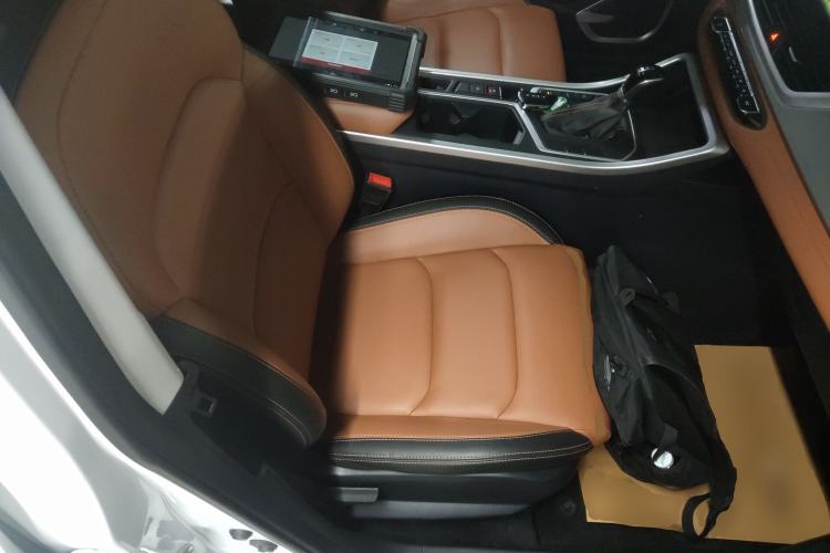 Used Geely Auto Vision X6 2020 1.4T CVT Luxury Edition Right Front Seat