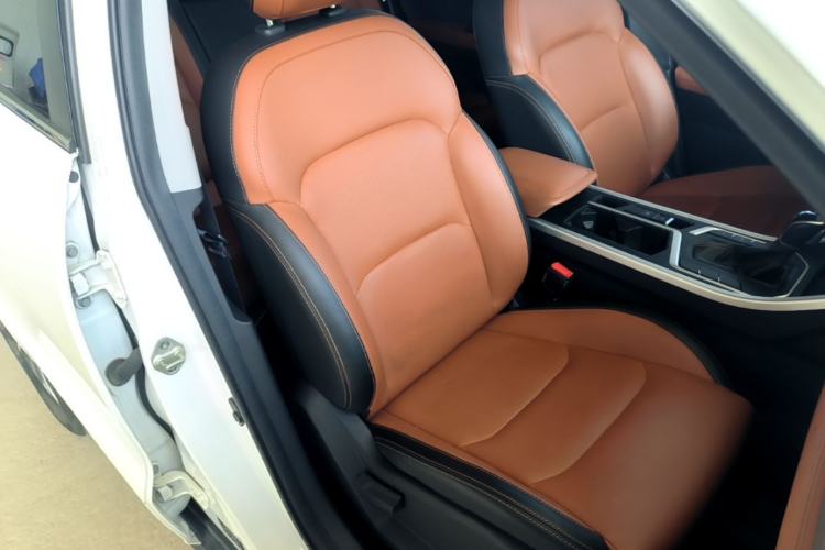 Used Geely Auto Vision X6 2020 1.4T CVT Luxury Edition Right Front Seat