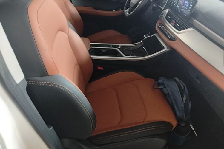 Used Geely Auto Vision X6 2020 1.4T CVT Luxury Edition Right Front Seat