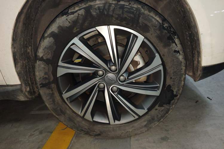Used Geely Auto Vision X6 2020 1.4T CVT Luxury Edition Right Front Wheel Hub