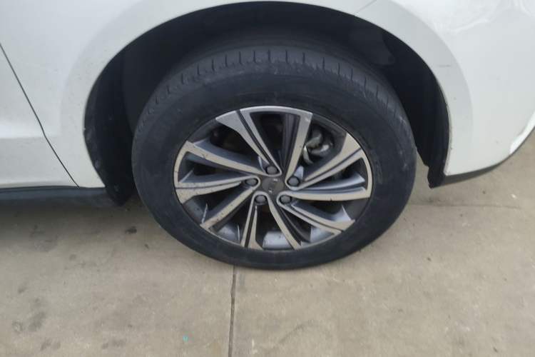 Used Geely Auto Vision X6 2020 1.4T CVT Luxury Edition Right Front Wheel Hub