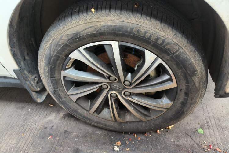 Used Geely Auto Vision X6 2020 1.4T CVT Luxury Edition Right Front Wheel Hub