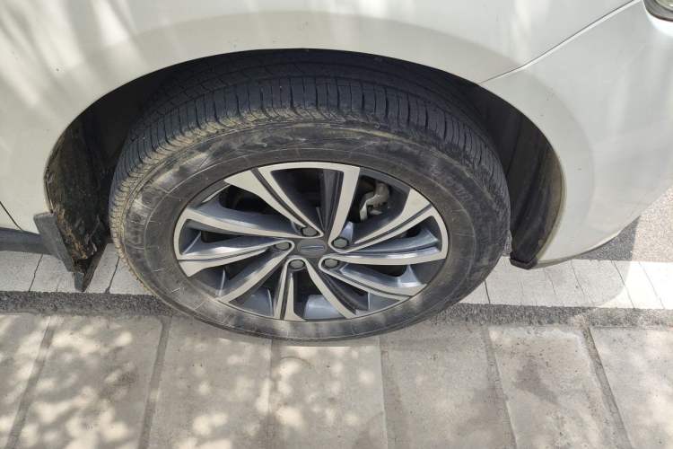 Used Geely Auto Vision X6 2020 1.4T CVT Luxury Edition Right Front Wheel Hub