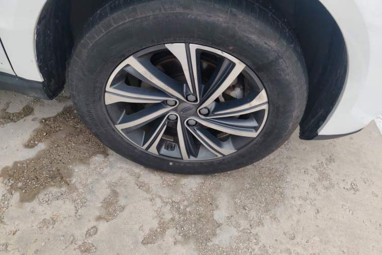 Used Geely Auto Vision X6 2020 1.4T CVT Luxury Edition Right Front Wheel Hub