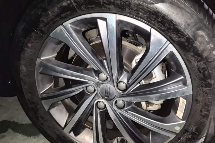 Used Geely Auto Vision X6 2020 1.4T CVT Luxury Edition Right Front Wheel Hub