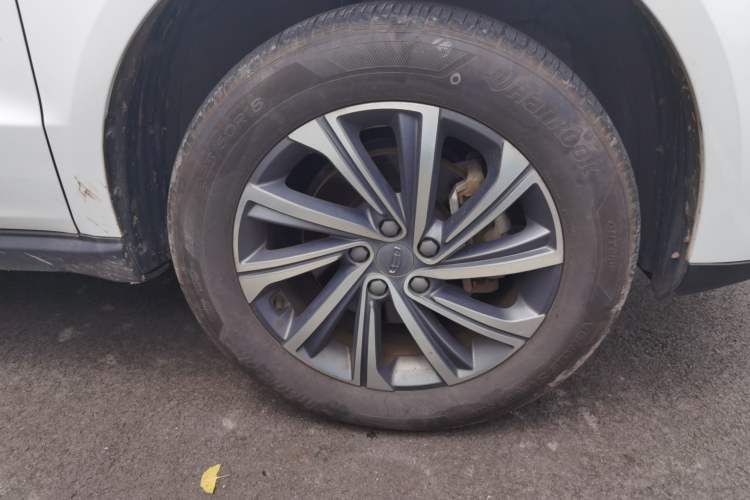 Used Geely Auto Vision X6 2020 1.4T CVT Luxury Edition Right Front Wheel Hub