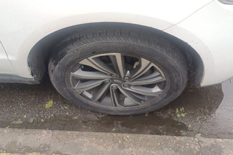 Used Geely Auto Vision X6 2020 1.4T CVT Luxury Edition Right Front Wheel Hub
