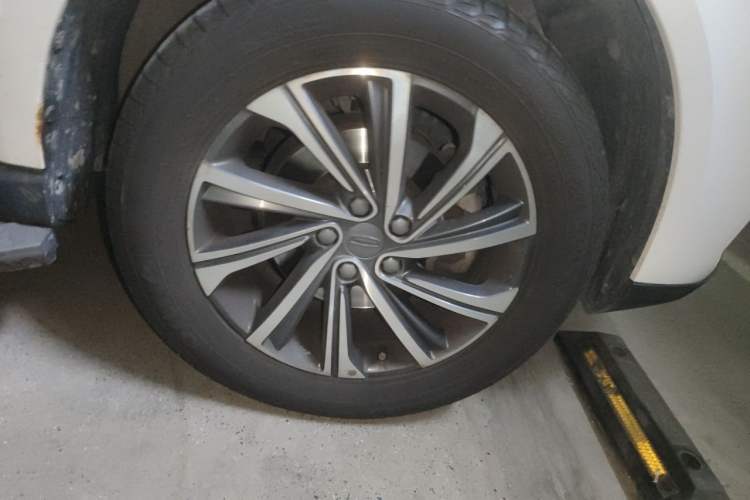 Used Geely Auto Vision X6 2020 1.4T CVT Luxury Edition Right Front Wheel Hub