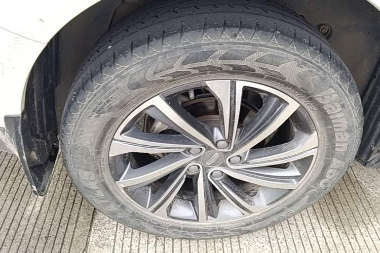 Used Geely Auto Vision X6 2020 1.4T CVT Luxury Edition Right Rear Wheel Hub