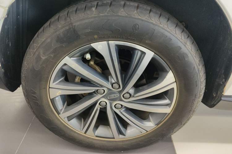 Used Geely Auto Vision X6 2020 1.4T CVT Luxury Edition Right Rear Wheel Hub