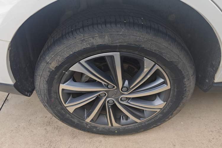 Used Geely Auto Vision X6 2020 1.4T CVT Luxury Edition Right Rear Wheel Hub
