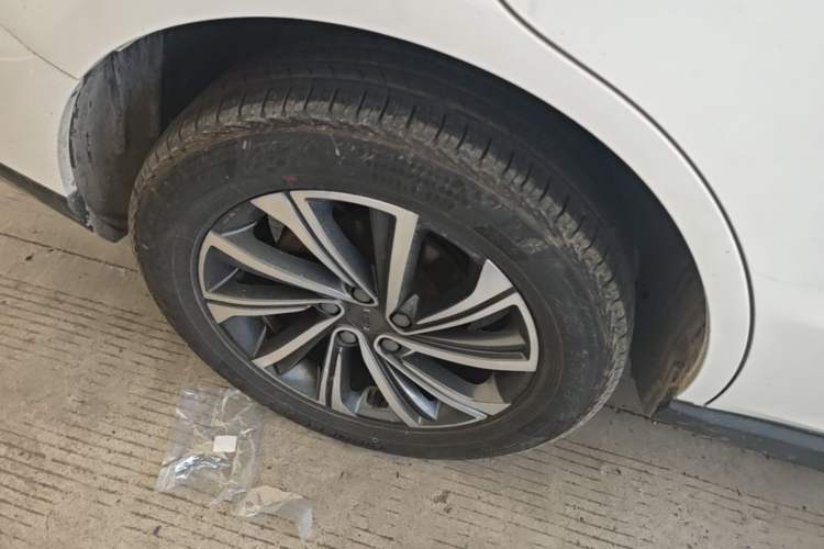 Used Geely Auto Vision X6 2020 1.4T Manual Luxury Model Right Rear Wheel Hub