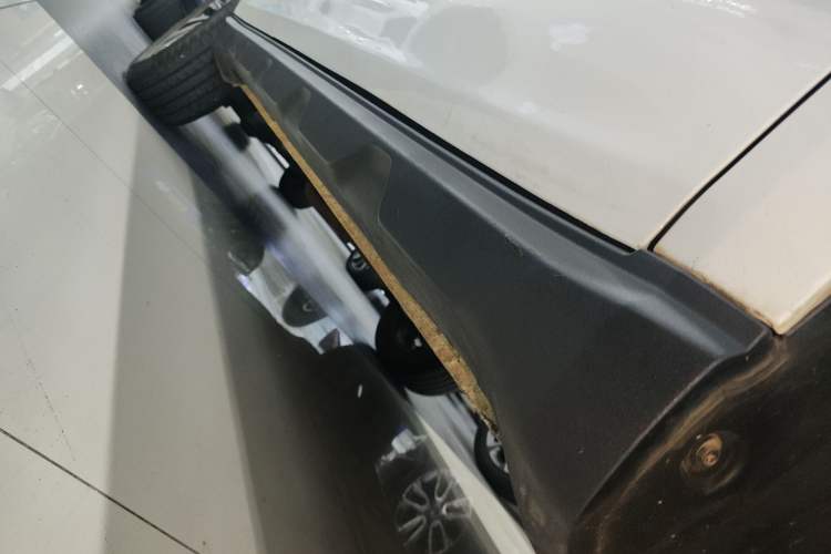 Used Geely Auto Vision X6 2020 1.4T CVT Luxury Edition Right Side Sill