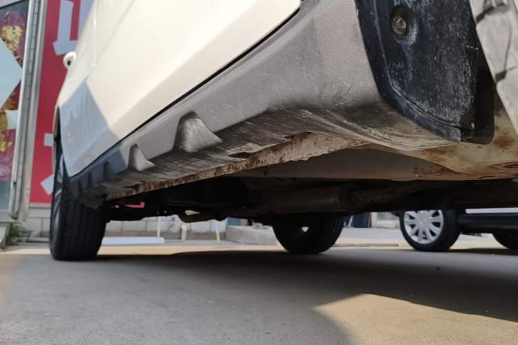 Used Geely Auto Vision X6 2020 1.4T CVT Asian Games Edition Right Side Sill