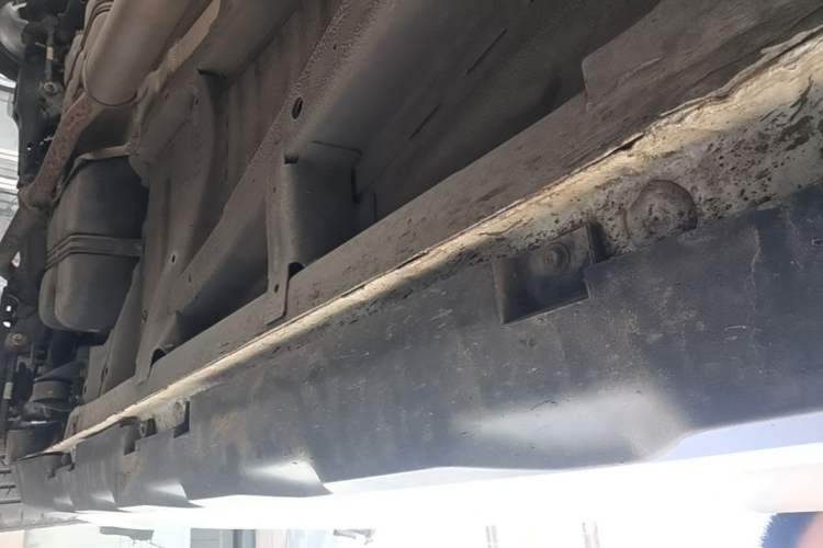 Used Geely Auto Vision X6 2020 1.4T Manual Luxury Model Right Side Sill