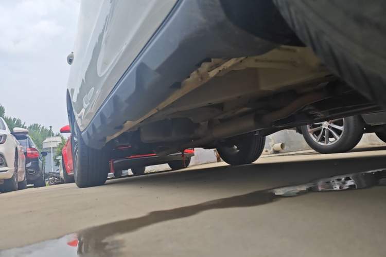 Used Geely Auto Vision X6 2020 1.4T CVT Luxury Edition Right Side Sill