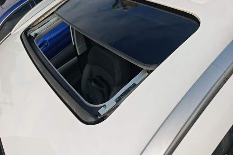 Used Geely Auto Vision X6 2020 1.4T CVT Luxury Edition Roof