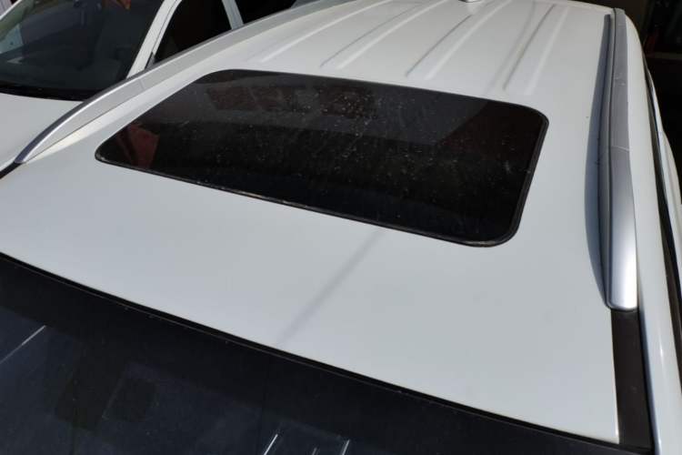 Used Geely Auto Vision X6 2020 1.4T Manual Luxury Model Roof