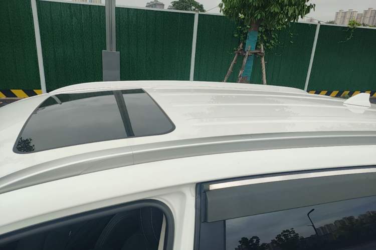 Used Geely Auto Vision X6 2020 1.4T CVT Luxury Edition Roof