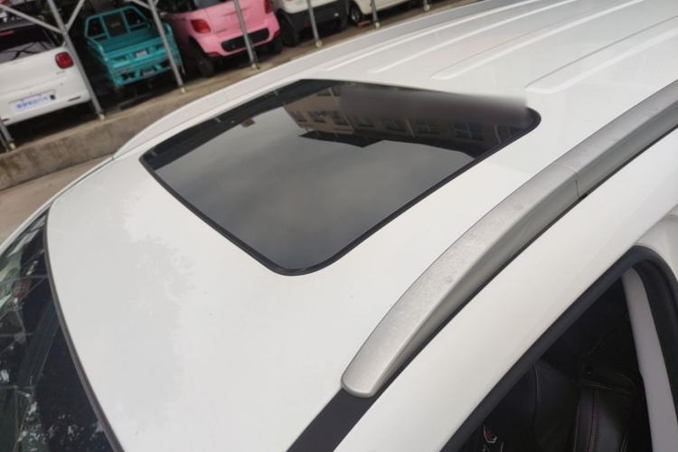 Used Geely Auto Vision X6 2020 1.4T Manual Luxury Model Roof