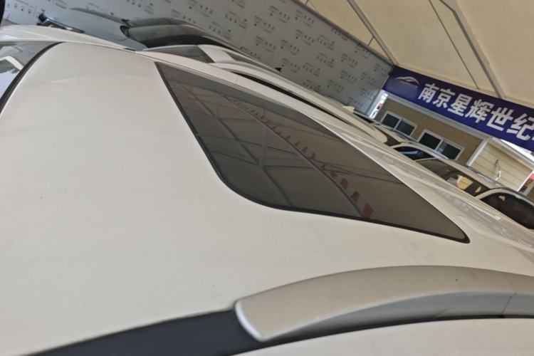 Used Geely Auto Vision X6 2020 1.4T Manual Luxury Model Roof