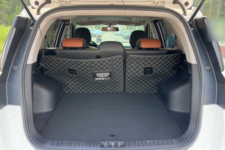 Used Geely Auto Vision X6 2020 1.4T CVT Luxury Edition Trunk