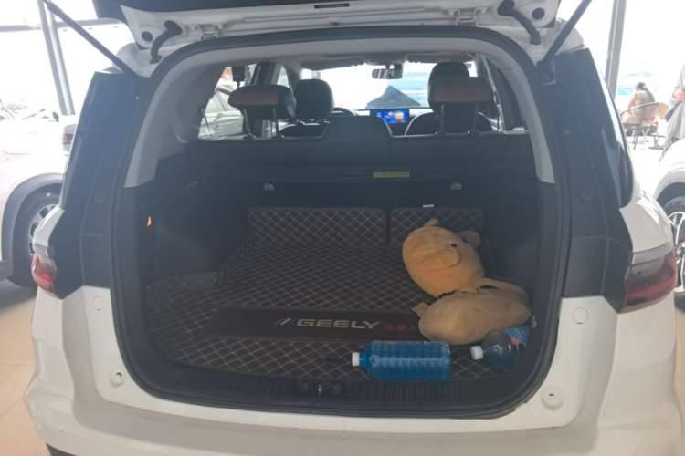 Used Geely Auto Vision X6 2020 1.4T CVT Asian Games Edition Trunk