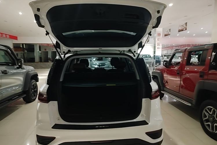 Used Geely Auto Vision X6 2020 1.4T CVT Asian Games Edition Trunk