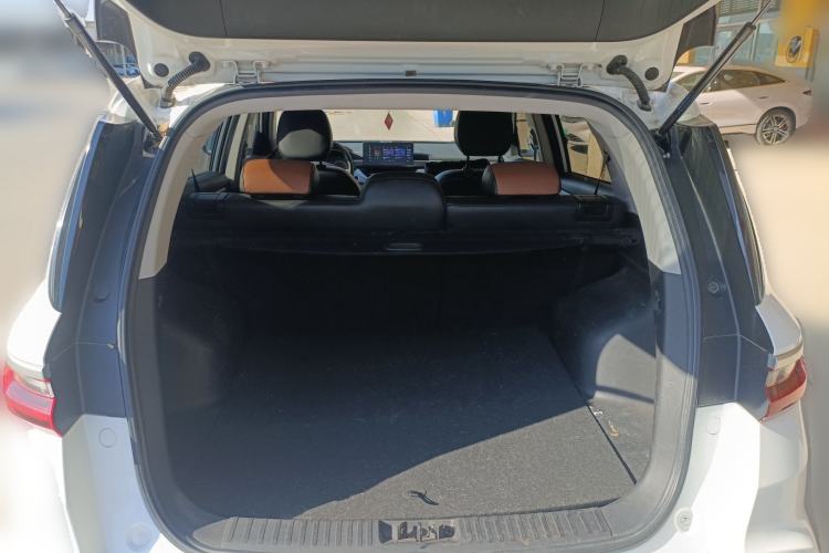 Used Geely Auto Vision X6 2020 1.4T CVT Luxury Edition Trunk