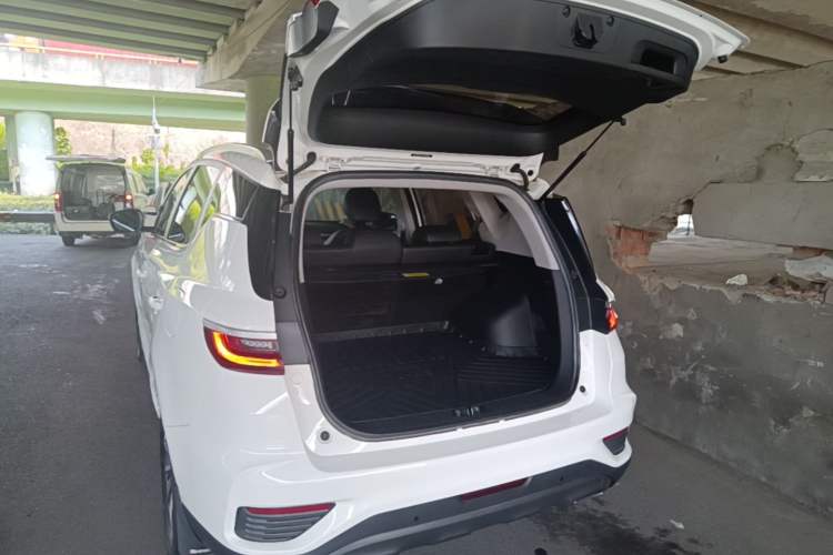 Used Geely Auto Vision X6 2020 1.4T CVT Luxury Edition Trunk