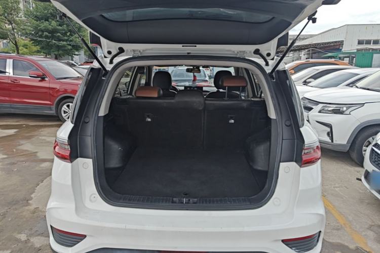 Used Geely Auto Vision X6 2020 1.4T CVT Asian Games Edition Trunk