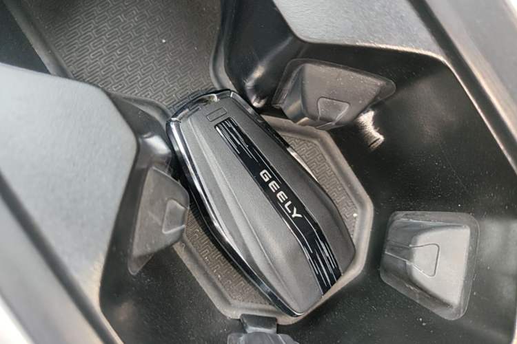 Used Geely Auto Vision X6 2020 1.4T CVT Asian Games Edition Vehicle Key