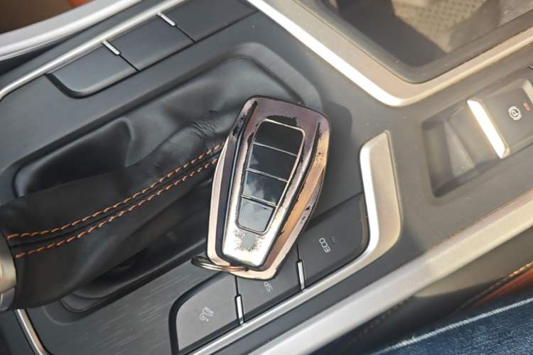 Used Geely Auto Vision X6 2020 1.4T CVT Asian Games Edition Vehicle Key