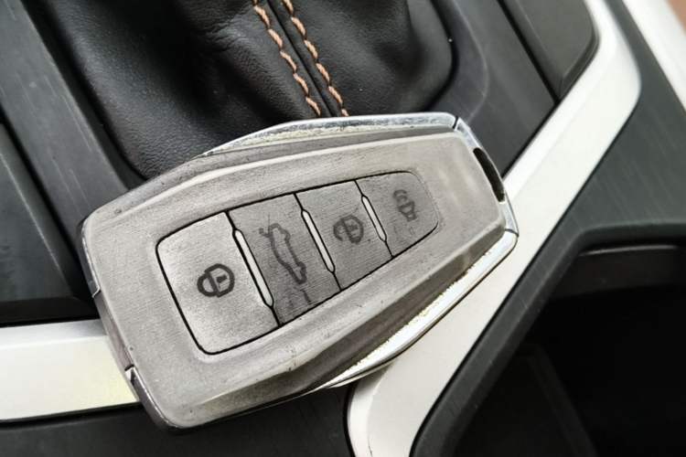 Used Geely Auto Vision X6 2020 1.4T CVT Luxury Edition Vehicle Key