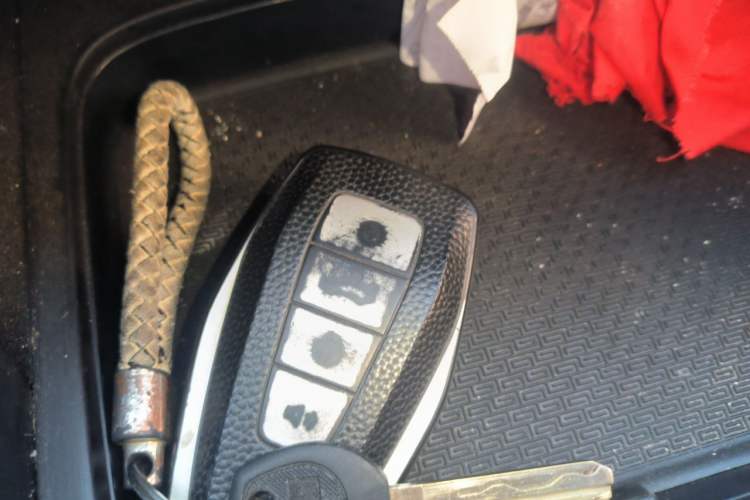 Used Geely Auto Vision X6 2020 1.4T Manual Luxury Model Vehicle Key