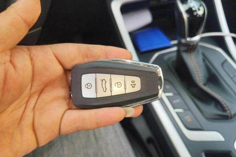 Used Geely Auto Vision X6 2020 1.4T CVT Luxury Edition Vehicle Key