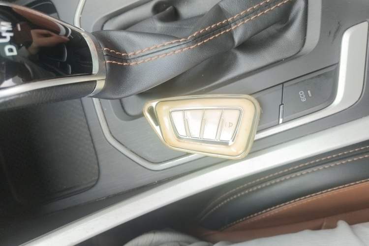 Used Geely Auto Vision X6 2020 1.4T CVT Asian Games Edition Vehicle Key