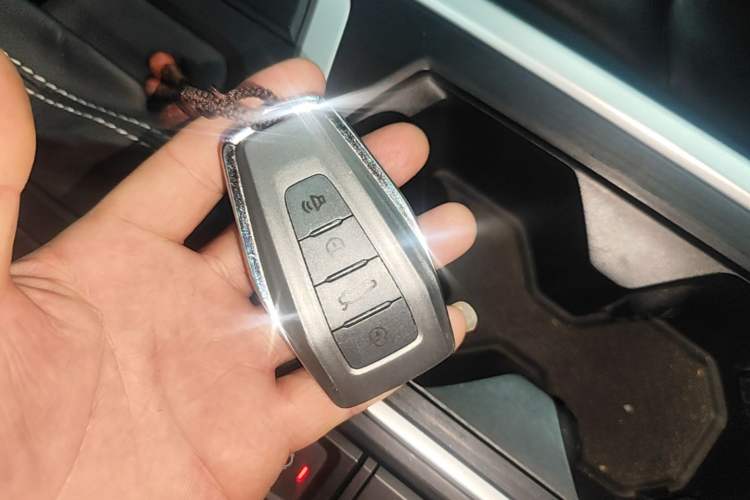 Used Geely Auto Vision X6 2020 1.4T CVT Luxury Edition Vehicle Key