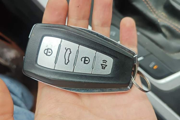 Used Geely Auto Vision X6 2020 1.4T CVT Luxury Edition Vehicle Key