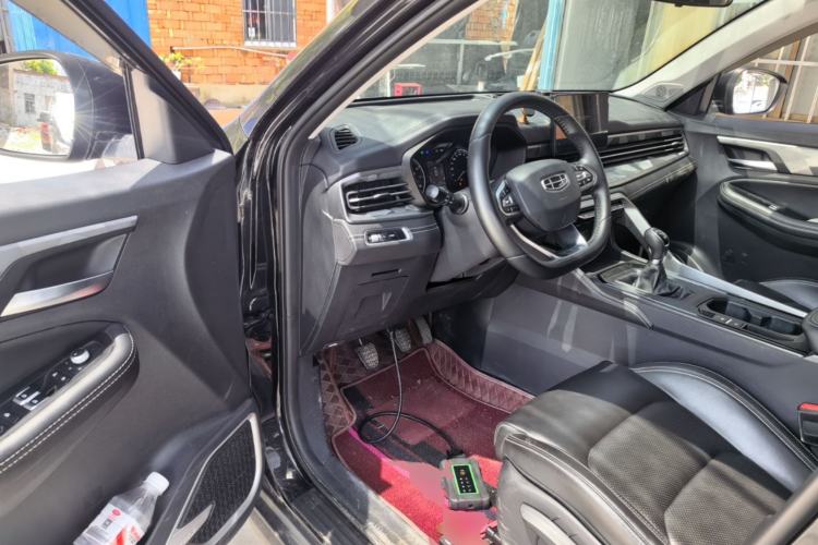 Used Geely Auto Vision X6 2021 PRO 1.4T Manual Luxury Model Driver Seat
