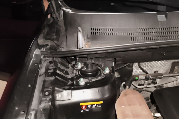 Used Geely Auto Vision X6 2021 PRO 1.4T Automatic Prestige Model Engine Bay Right