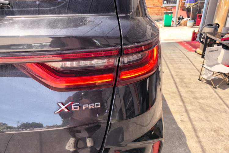 Used Geely Auto Vision X6 2021 PRO 1.4T Manual Luxury Model Exterior 3