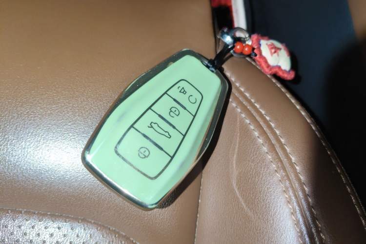 Used Geely Auto Vision X6 2021 PRO 1.4T Automatic Prestige Model Interior 1