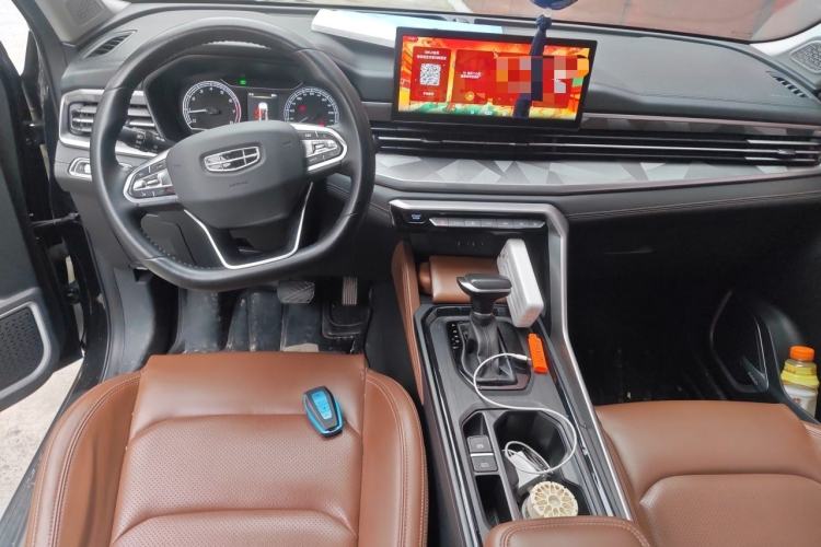 Used Geely Auto Vision X6 2021 PRO 1.4T Automatic Prestige Model Interior 2