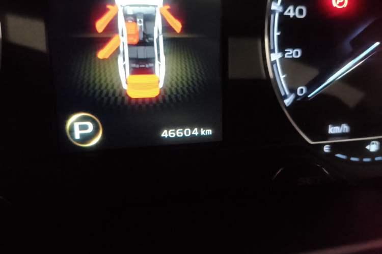 Used Geely Auto Vision X6 2021 PRO 1.4T Automatic Prestige Model Odometer Close Up