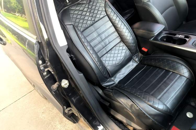 Used Geely Auto Vision X6 2021 PRO 1.4T Manual Luxury Model Right Front Seat