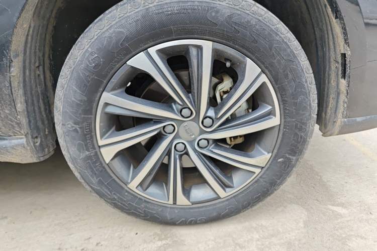 Used Geely Auto Vision X6 2021 PRO 1.4T Automatic Prestige Model Right Front Wheel Hub
